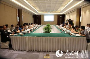 秦如培實地檢查貴安新區籌辦中國·貴州第一屆國際民族民間工藝品文化博覽會展覽展示工作